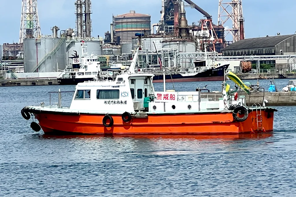 交通船兼作業船（すてっぷ）